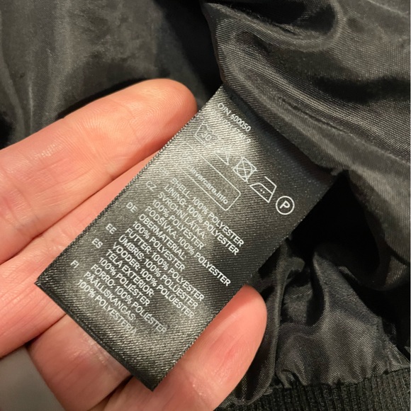 COPY - H & M Divided Unique Print Jacket, Women’s M/L - Picture 5 of 7